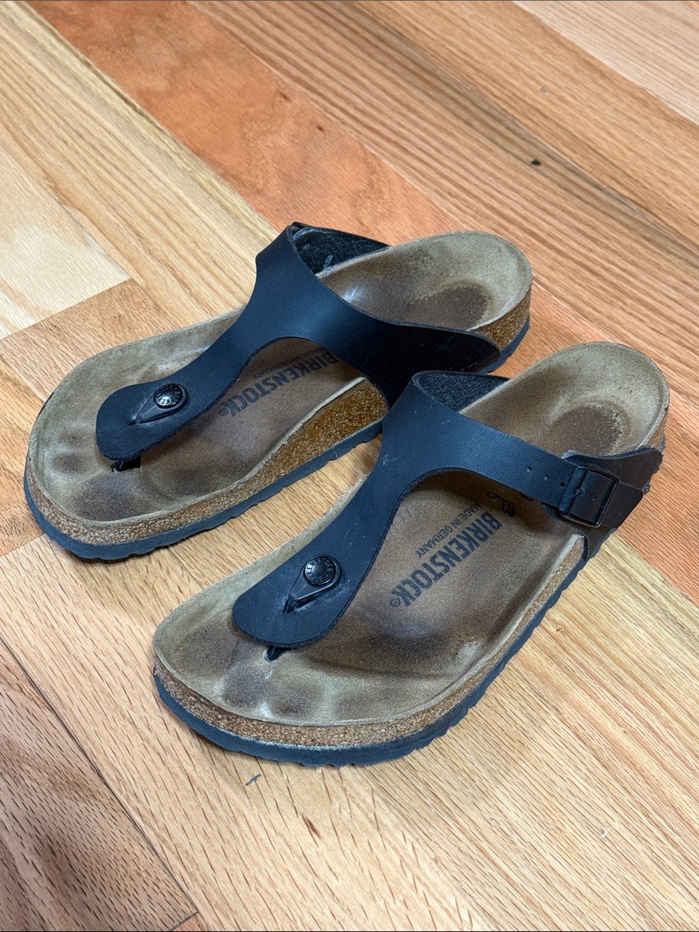 Birkenstock Black Thong Sandals with Buckle - Size 40